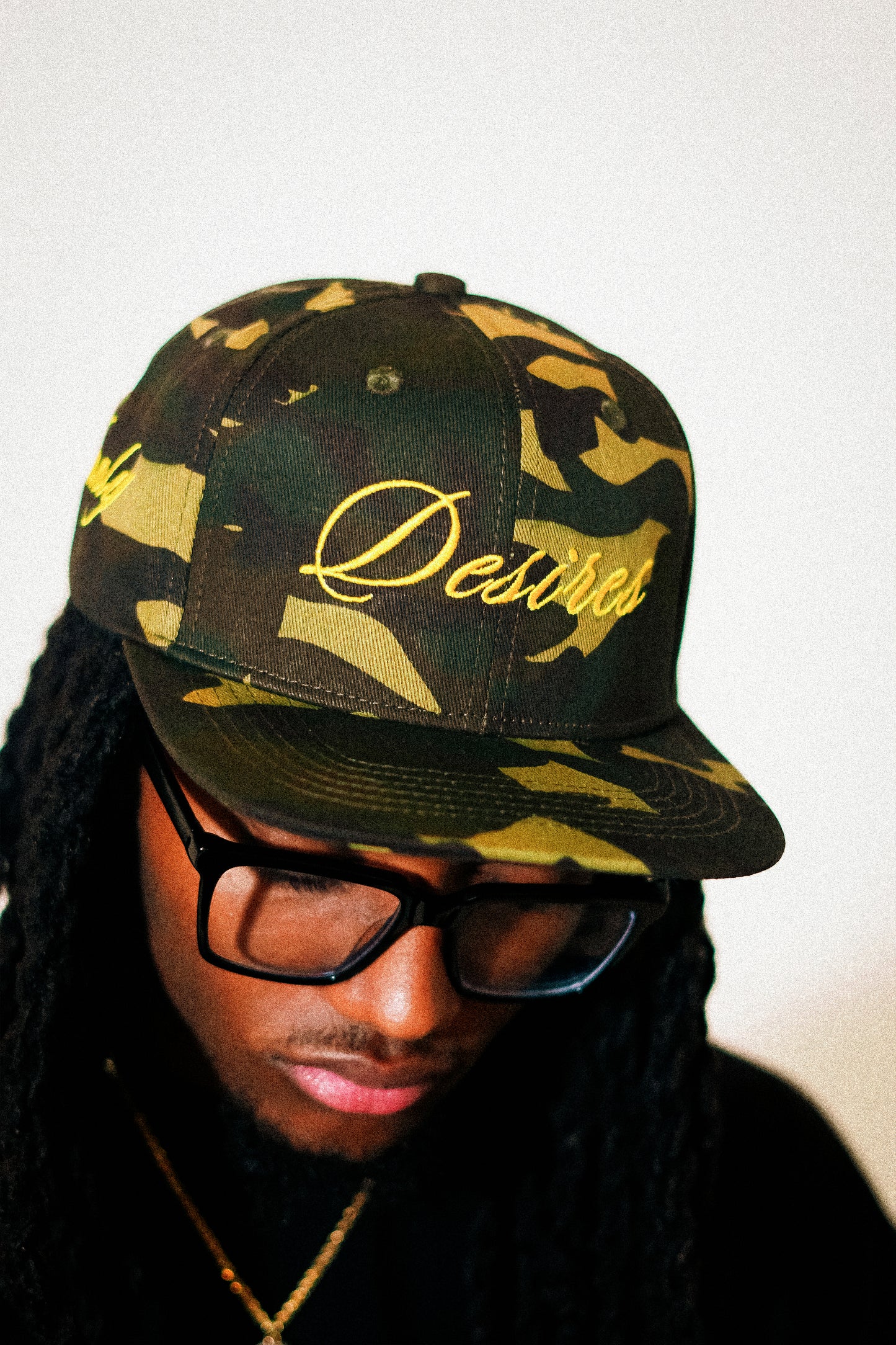 “Desires” basic cap